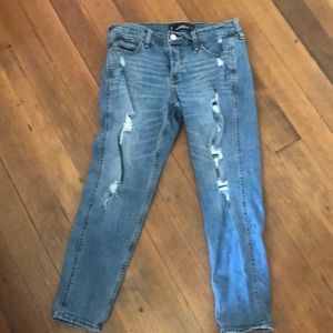 Hollister vintage boyfriend jeans size 5/27